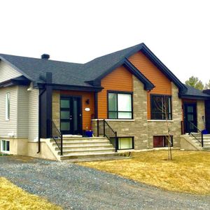 MAISON JUMELÉ À LOUER - rue de la Garonne SOREL-TRACY - Photo 2