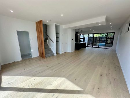 Brand New Four Bedroom Mount Albert - Photo 4