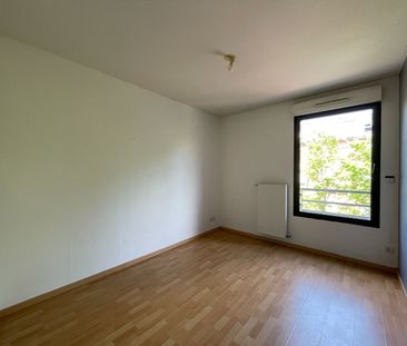 Location Appartement 3 pièces 58m² - Photo 2