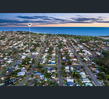2 Neale Street, Long Jetty, NSW 2261 - Photo 2