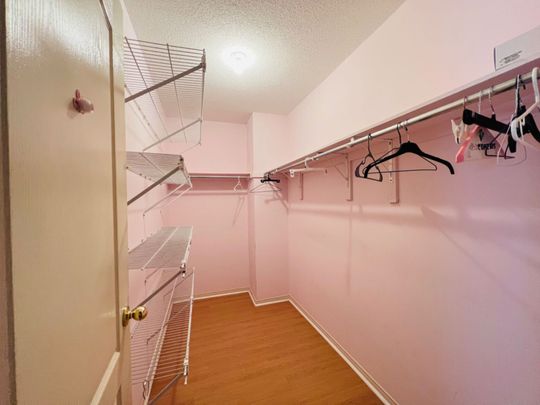 For Lease - 15 Cantertrot Court Unit# Masterbedroom, Vaughan, Ontario - Photo 1