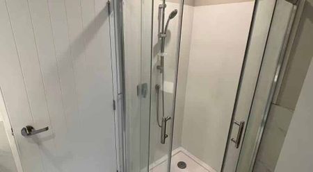 Quality free standing family home - Photo 4