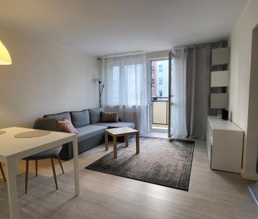 Wyposażone mieszkanie z balkonem - parter w bloku - Zdjęcie 5