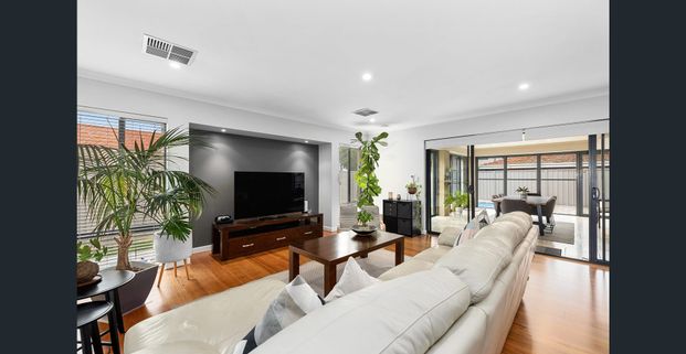 110 The Promenade, Mount Pleasant - Photo 1