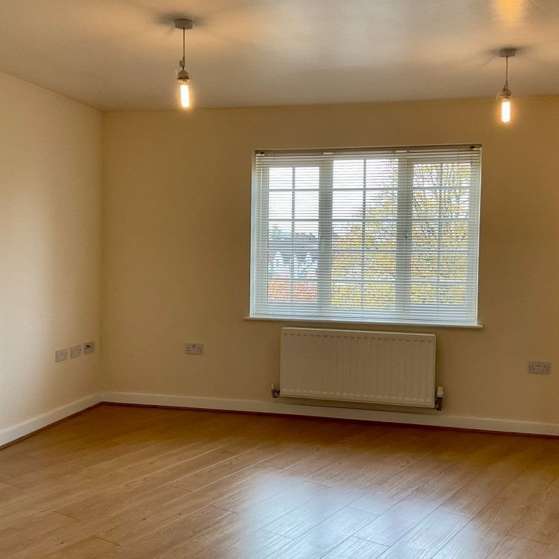 Wroughton Road - Photo 1