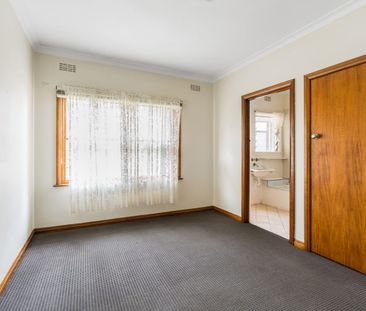 Perfectly Positioned Unit - Photo 3