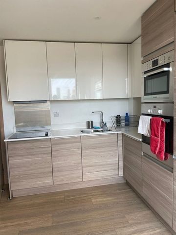 Room in a Shared Flat, Plough Way, SE16 - Photo 3