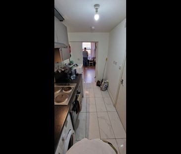 1 Bed Flat, High Road Leyton, E10 - Photo 5