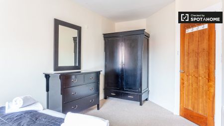 1-bedroom apartment for rent in Ballsbridge, Dublin - Photo 4