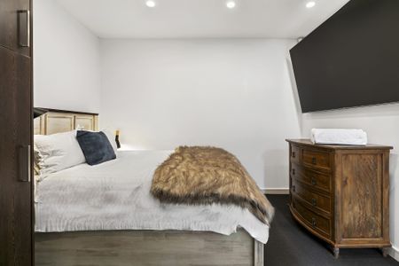 Fully equipped executive/student apartment - Photo 4