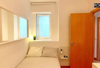 Paseo del Doctor Vallejo-Nájera, Madrid, Community of Madrid 28005