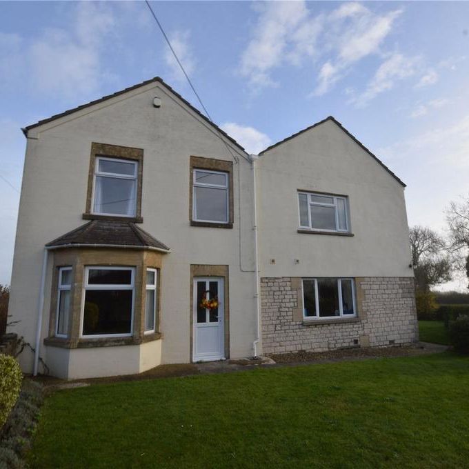 4 bedroom detached house to rent - Photo 1