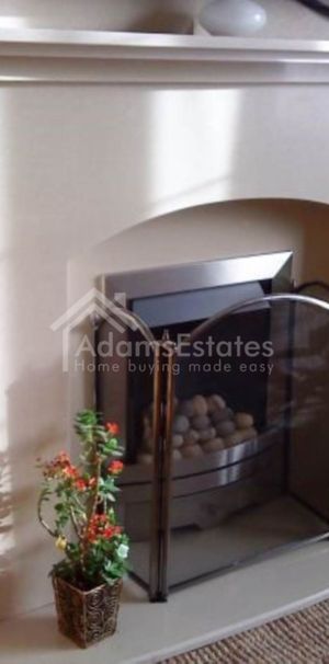 Price £850 pcm - Available Now - Unfurnished - Photo 1