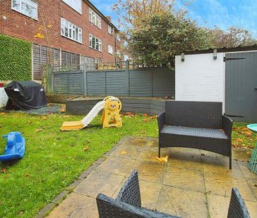 2 bedroom maisonette to rent - Photo 2