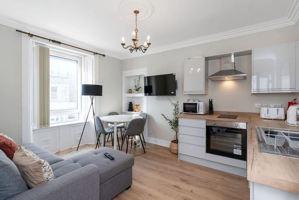 Princes Street - Photo 1