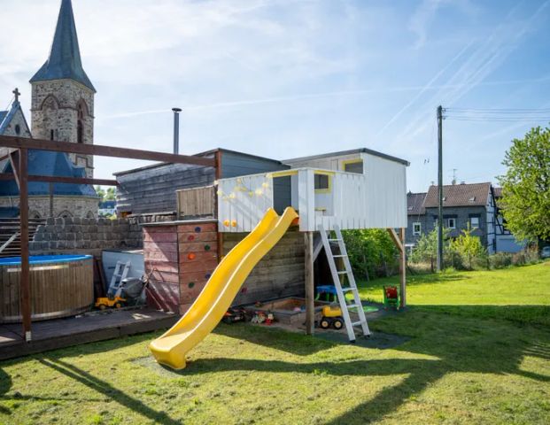 Hochwertige Doppelhaushälfte mit Garten, Garage & Einbauküche - Photo 1