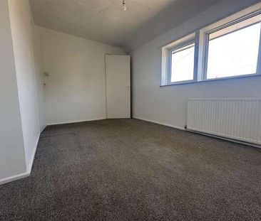 Rannoch Drive, Nuneaton, CV10 - Photo 5