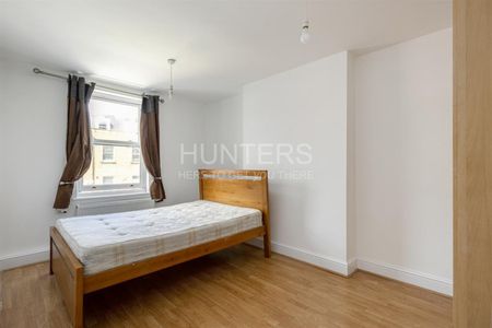 1 bedroom Flat To Let - Photo 3