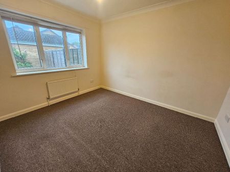 2 bedroom semi-detached house to rent - Photo 5