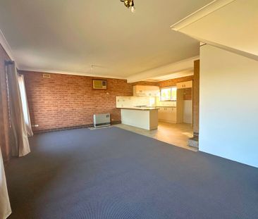 10 / 2 McKibbin Court, Wodonga - Photo 2