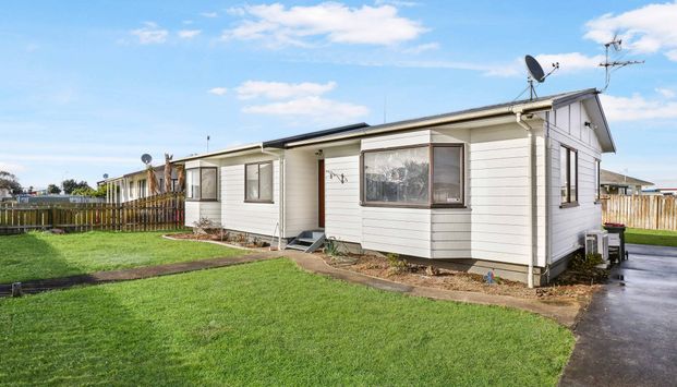 3 bedroom home! - Photo 1