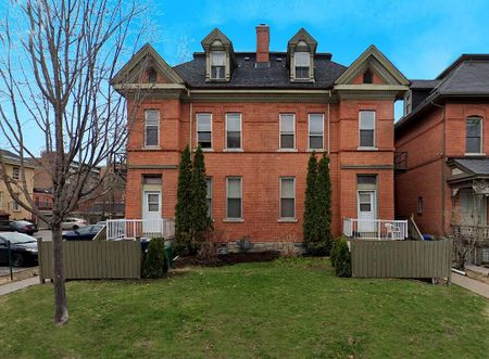 23-29 Russell, Sandy Hill, Ottawa, ON - Photo 3