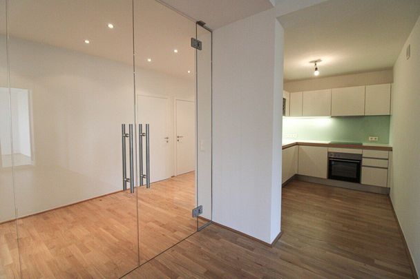 Traumhafte 4-Zimmer-Wohnung mit 7 m² verglaster Loggia am Modenapark - zu mieten in 1030 Wien - Photo 1