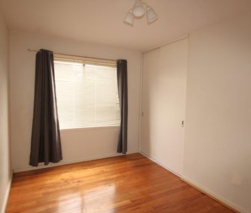 Ground-floor apartment - Photo 2