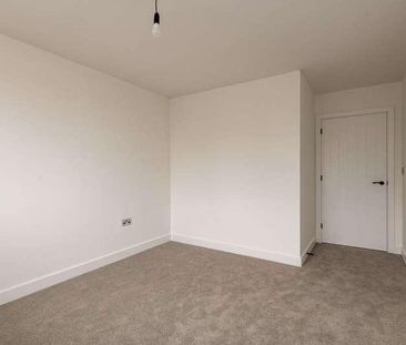 Venn Close, Dunmow, CM6 - Photo 5