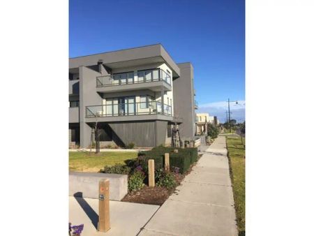 5/45 Lygon Drive, Craigieburn VIC 3064 - Photo 2
