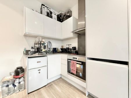 1 bedroom apartment to rent - Photo 5