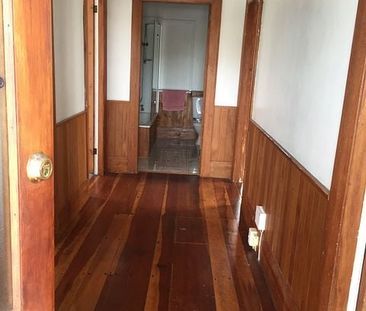 Fully fenced, Large bedrooms, Warm home - Photo 1