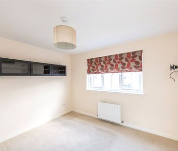 4 bedroom detached house to rent - Photo 5