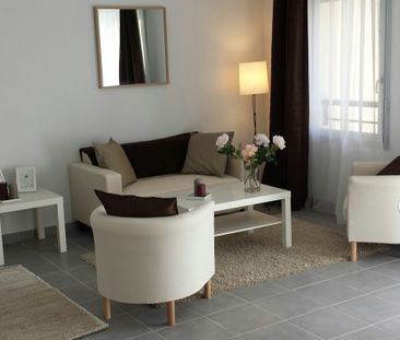 Location Appartement 1 pièce 20m² LYON 7ème - Photo 2