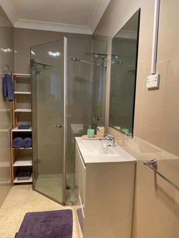 Forestville - Photo 3