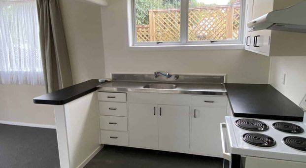 20 Kingsway Crescent - Photo 1