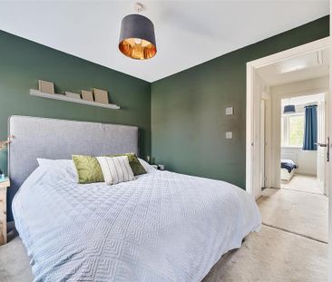 2 bedroom semi-detached house to rent - Photo 3