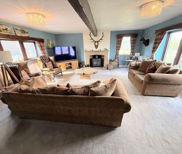 4 bedroom semi-detached house to rent - Photo 4