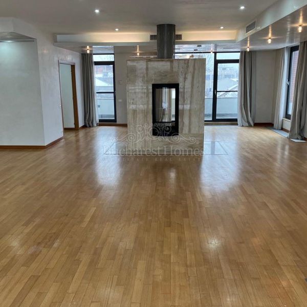 Big Three Bedroom Penthouse with Large Terrace - Dorobanti - Fotografie 1