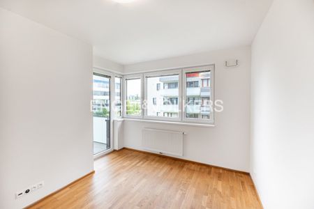 Pronájem bytu 2+kk 58 m², Pod stolovou horou 975, Praha - Photo 2