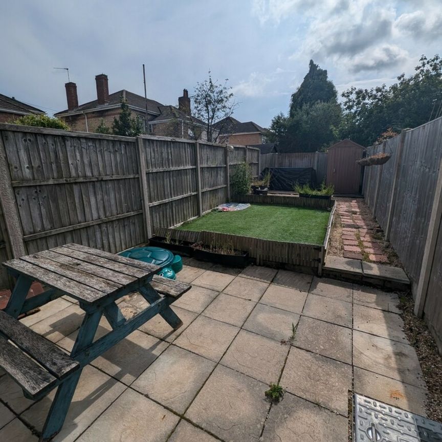 Delightful 2 bed house in Central Bournemouth - Photo 1