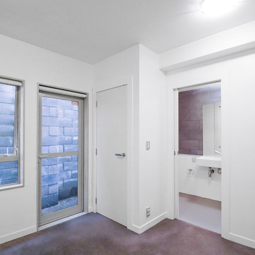 Mount Cook Living - Photo 1