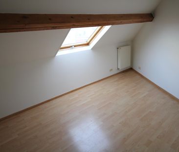 Appartement 2ch sous comble à 1080 Molenbeek  Loyer: 950 € - Foto 2