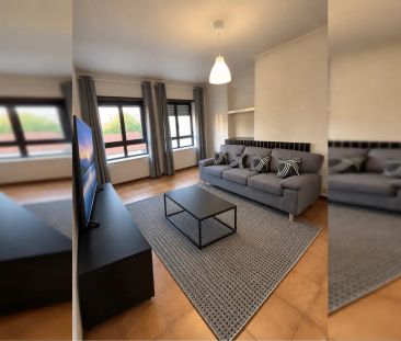 Room in a shared 1-bedroom apartment for rent in Braga, bills included - Photo 1