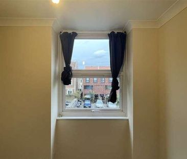 Hampton Park, Bristol, BS6 - Photo 2