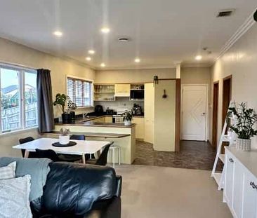 715 Maxville Drive, Parkvale, Hastings - Photo 3