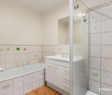 2/2-4 Ford Street, RINGWOOD - Photo 6