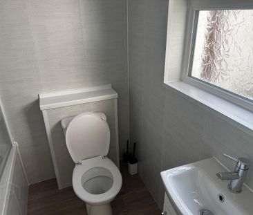 11 Brenda Street, Belfast, BT5 5GQ - Photo 5