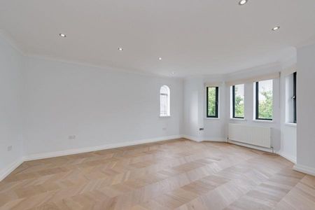 5 bedroom detached house to rent - Photo 3