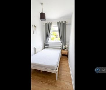 4 bedroom terraced house to rent - Photo 2